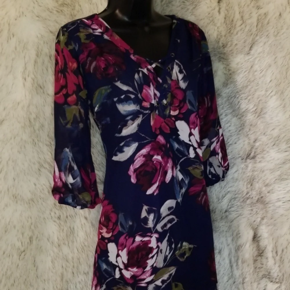 Dress beautiful figure flattering gown outfit